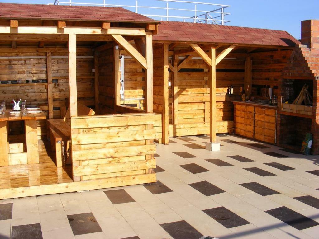 Elena'S Terrace Apartment Mamaia Exterior photo